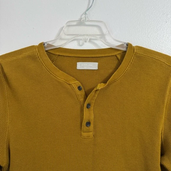 Everlane Men's Organic Cotton Golden Waffle Henley Long-Sleeve Shirt Top - Picture 5 of 7